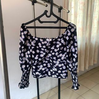 (Kategori: ) berada di . Dikirim oleh thestuff_fabilio (ID iklan 1075133196, Gambar 1). Deskripsi: .