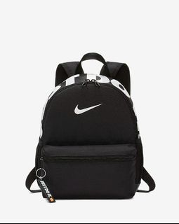 (Category: ) located in . Submitted by bags_hers (Listing ID 1075164829, Image 1). Description: .