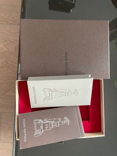 （分類：）位於 。 由 patek2526 提交（商品編號 1075061492，圖片 1）。簡介： 。