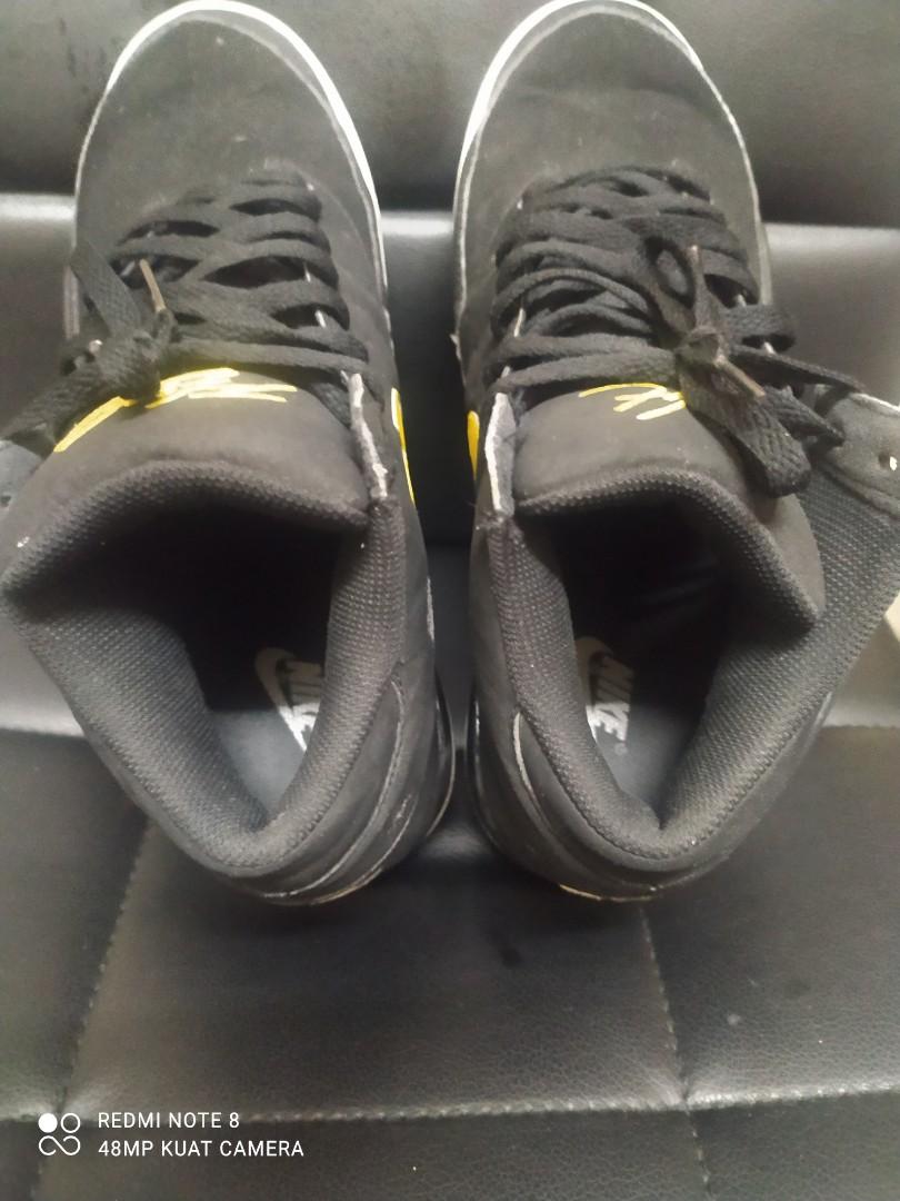 nike uk8