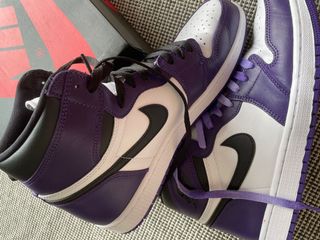(Category: ) located in . Submitted by hypebeastsg91 (Listing ID 1075161866, Image 1). Description: .