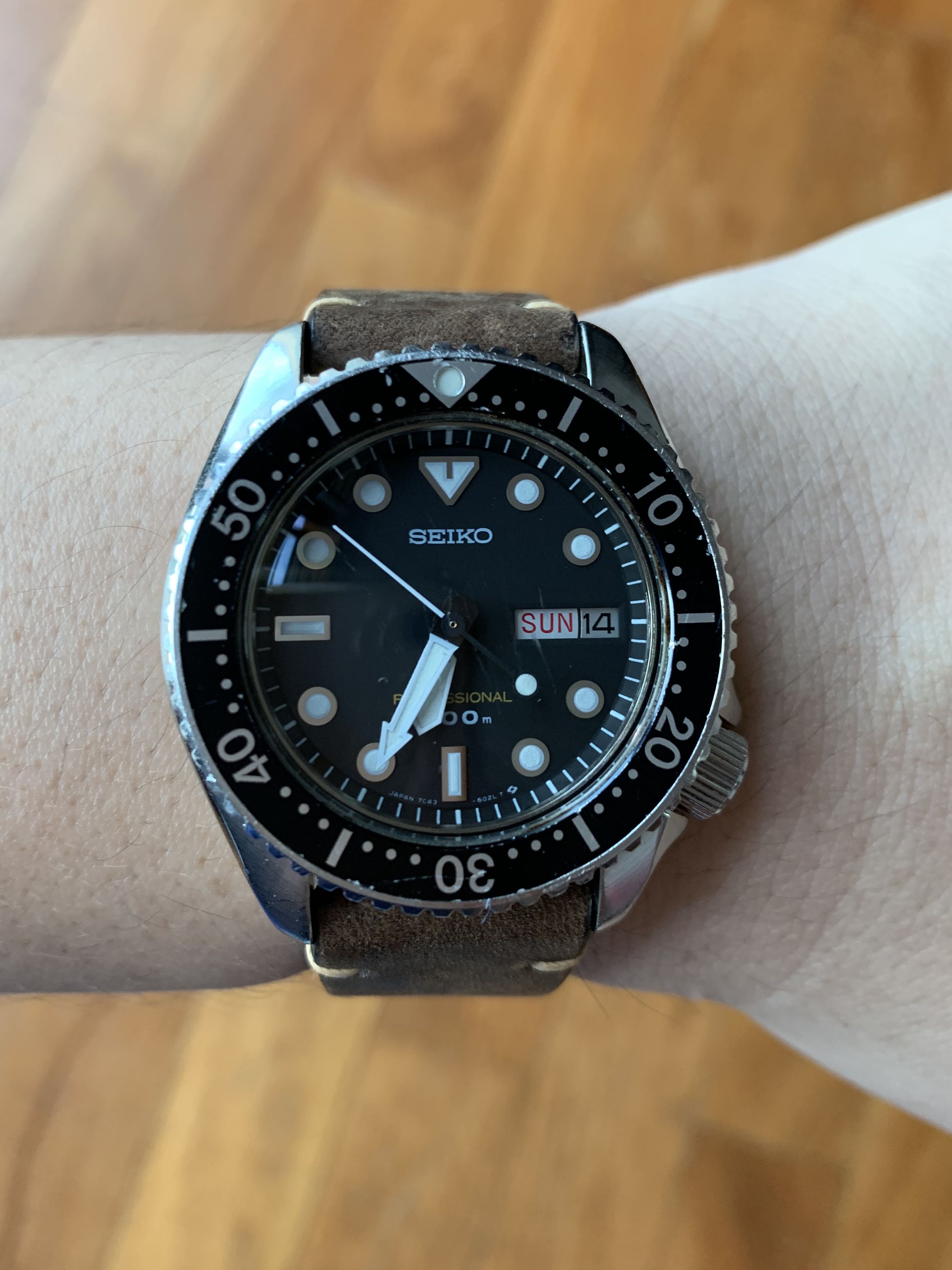 Rare Vintage Seiko Quartz Diver 7C43 6010 Men s Fashion Watches