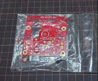（分類：）位於 。 由 al_11 提交（商品編號 1075072476，圖片 1）。簡介： 。