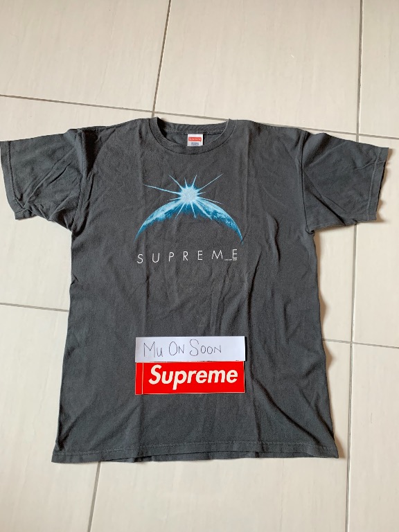 Supreme Earth Tee Size M