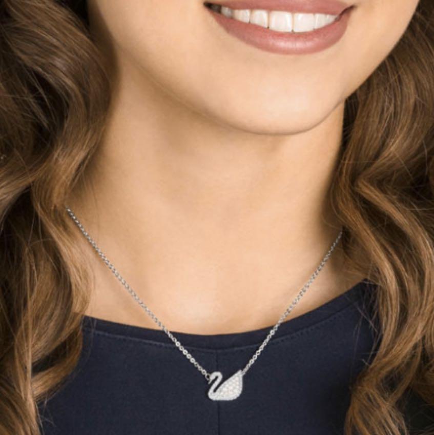 Swarovski pearl new arrivals swan necklace
