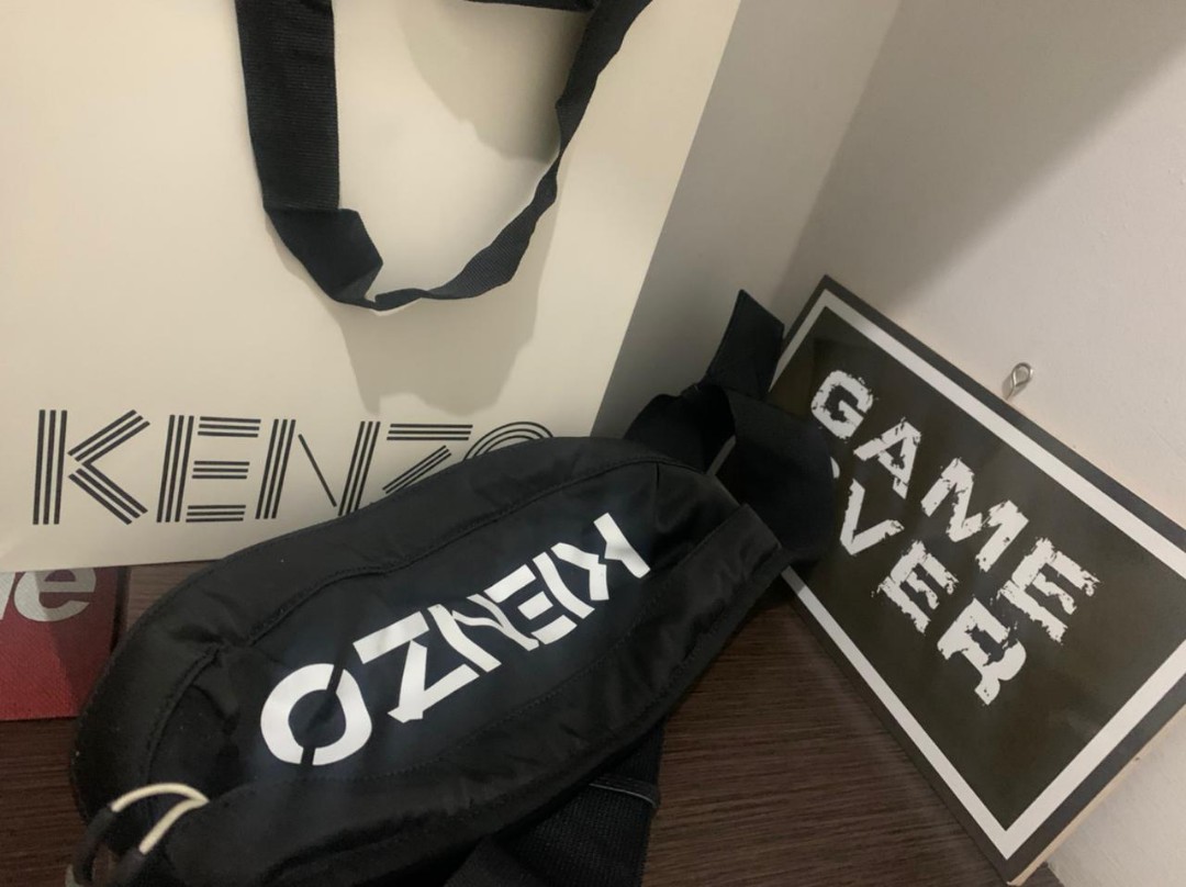 Waistbag Kenzo Original, Fesyen Pria, Tas & Dompet , Tas Selempang di Carousell