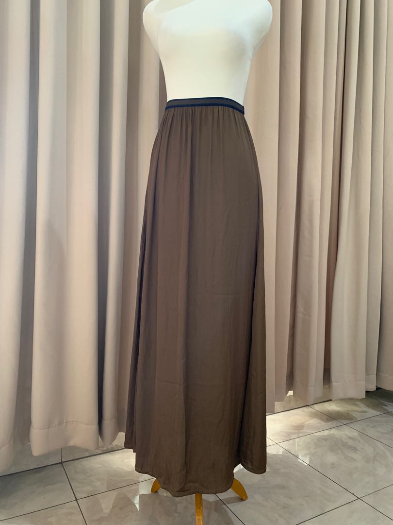 long lace pencil skirt