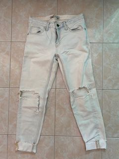 (Kategori: ) berada di . Dikirim oleh studiotpreloved (ID iklan 1075129930, Gambar 1). Deskripsi: .