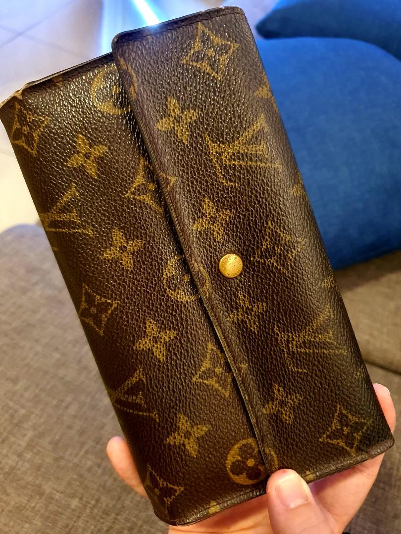 Authentic lv Louis Vuitton wAllet Luxury Bags  Wallets on Carousell