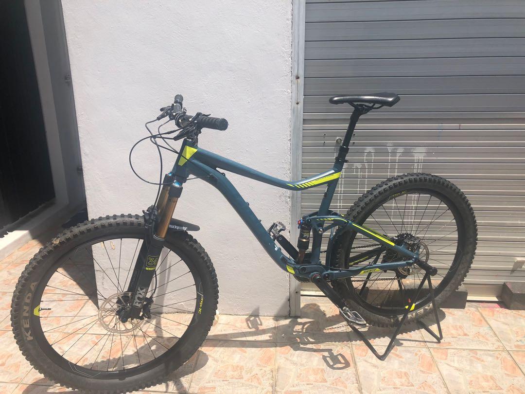 2016 Giant Trance 1 27.5 Sports Equipment Bicycles Parts Bicycles on Carousell