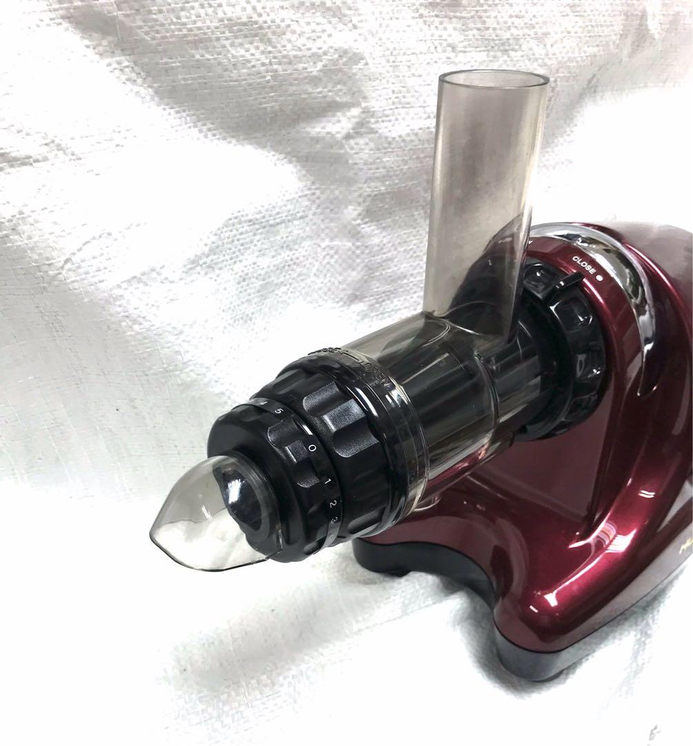 原價 4000 韓國名廠 Hurom DA1000 榨汁機 Made in Korea, 家庭電器, 廚房電器, 榨汁機及攪拌機