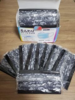 （分類：）位於 。 由 mami_bid 提交（商品編號 1075422821，圖片 1）。簡介： 。