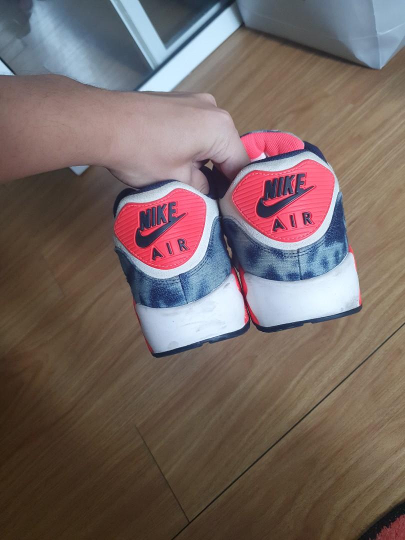 Airmax 90 sz. 11 condition: (8/10) (Category: Sneakers) located in Quezon City. Submitted by van52893 (Listing ID 1075296499, Image 2). Description: .