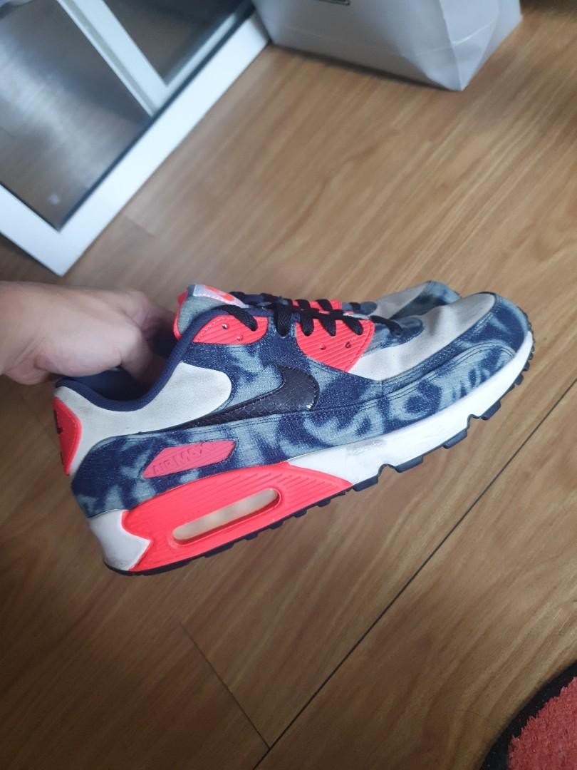 Airmax 90 sz. 11 condition: (8/10) (Category: Sneakers) located in Quezon City. Submitted by van52893 (Listing ID 1075296499, Image 3). Description: .