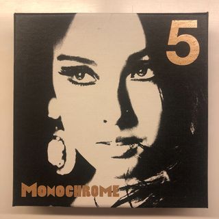 （分類：）位於 。 由 tlygmoose 提交（商品編號 1075364549，圖片 1）。簡介： 。