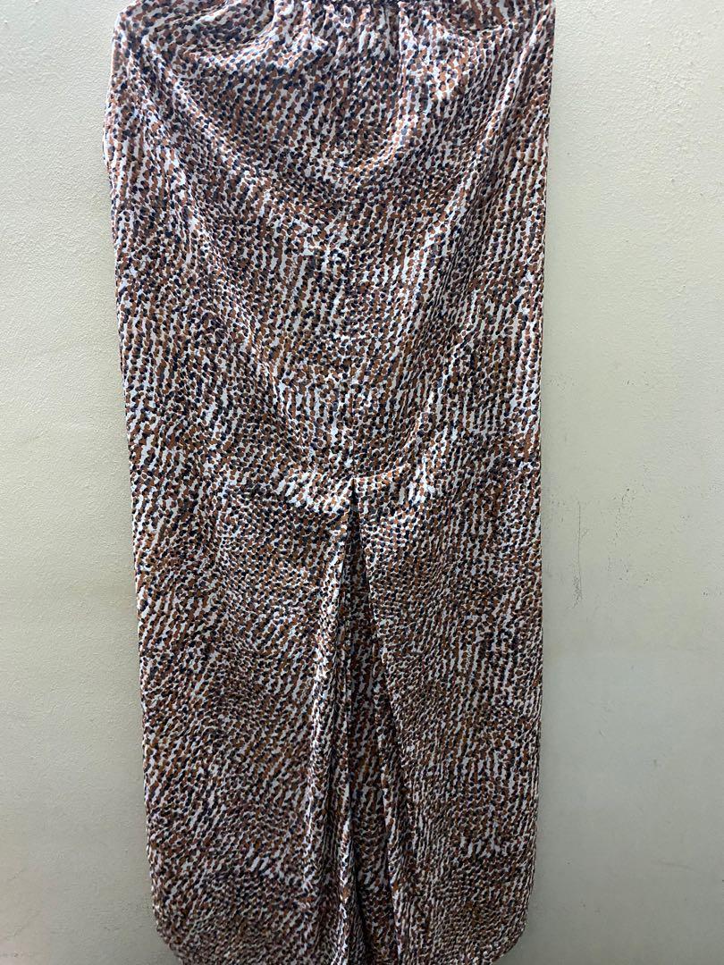 Baju Kurung Moden warna coklat, Women's Fashion, Muslimah Fashion, Baju