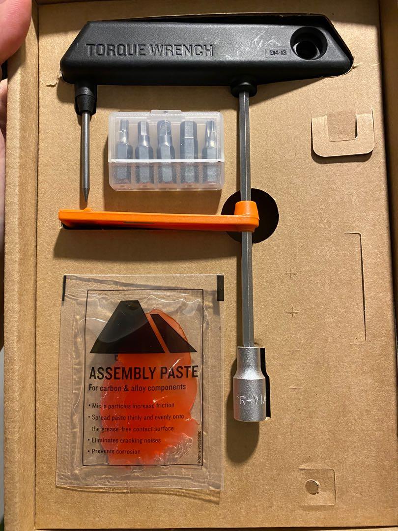 Canyon Torque Wrench & Assembly Paste, Sports Equipment, Bicycles