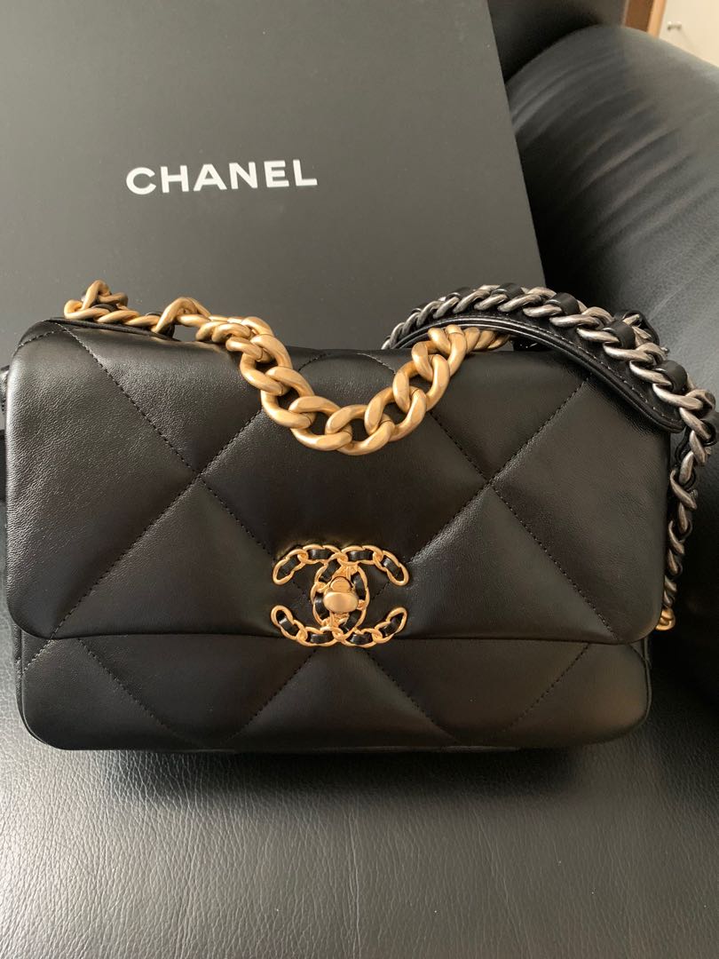 Chanel 19 26 cm hot sale