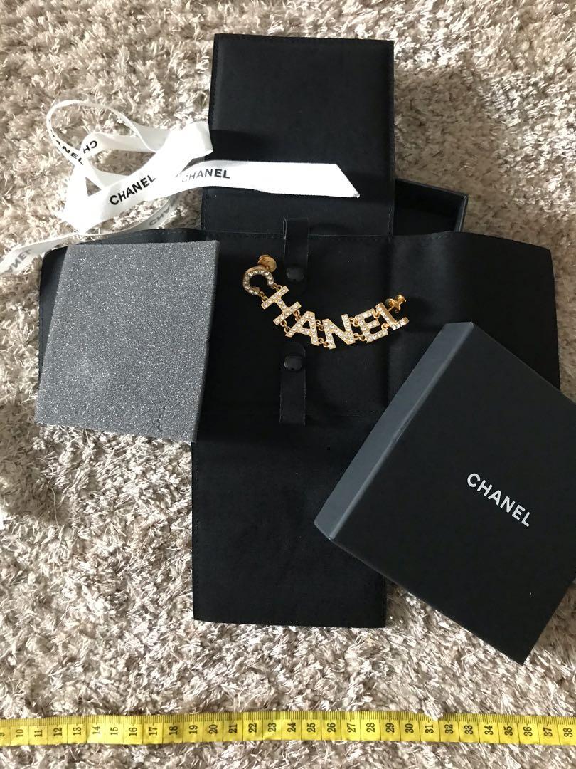 Harga brooch chanel original on sale