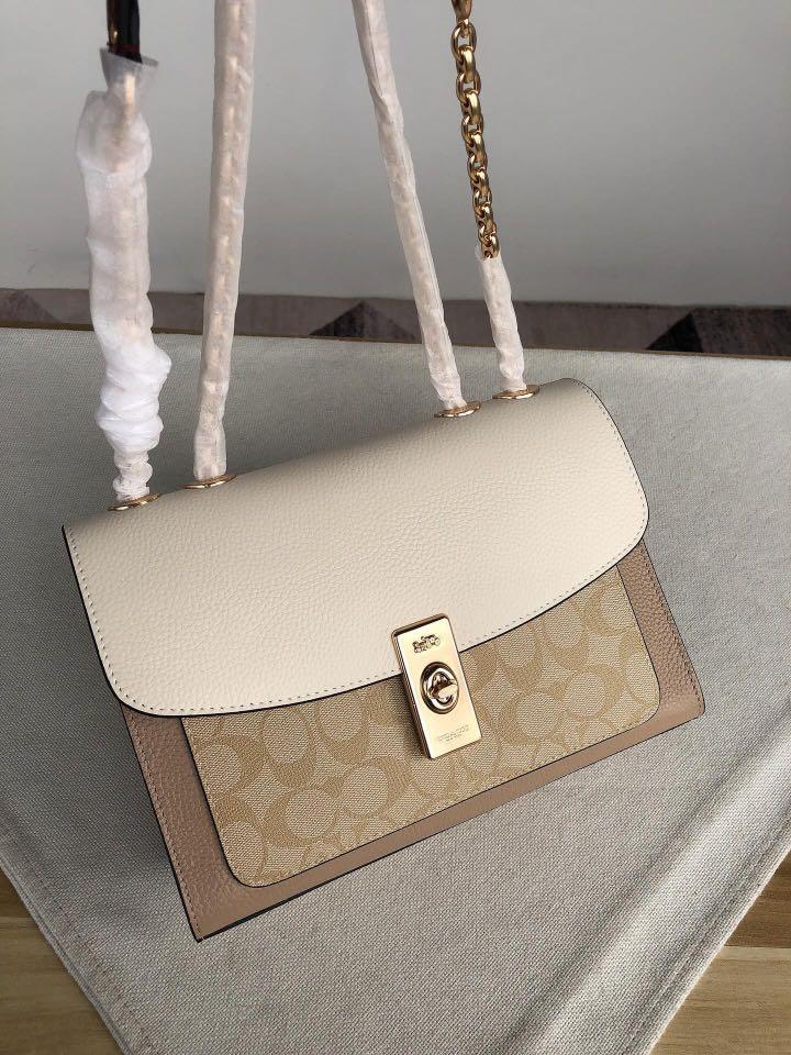 coach lane bucket bag
