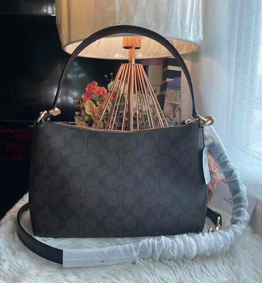 Coach Lewis shoulder bag Luxury Bags Wallets on Carousell