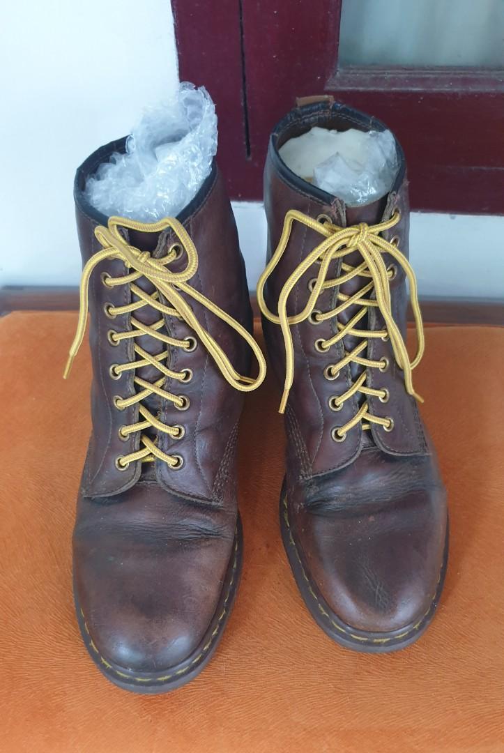 Dr Martens Gaucho MIE size 44 Fesyen Pria Sepatu Sepatu Boot di Carousell