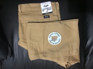 (Kategori: ) berada di . Dikirim oleh randommerchant (ID iklan 1075346488, Gambar 1). Deskripsi: .