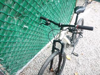 (Category: ) located in . Submitted by ilahirman9 (Listing ID 1075358769, Image 1). Description: .