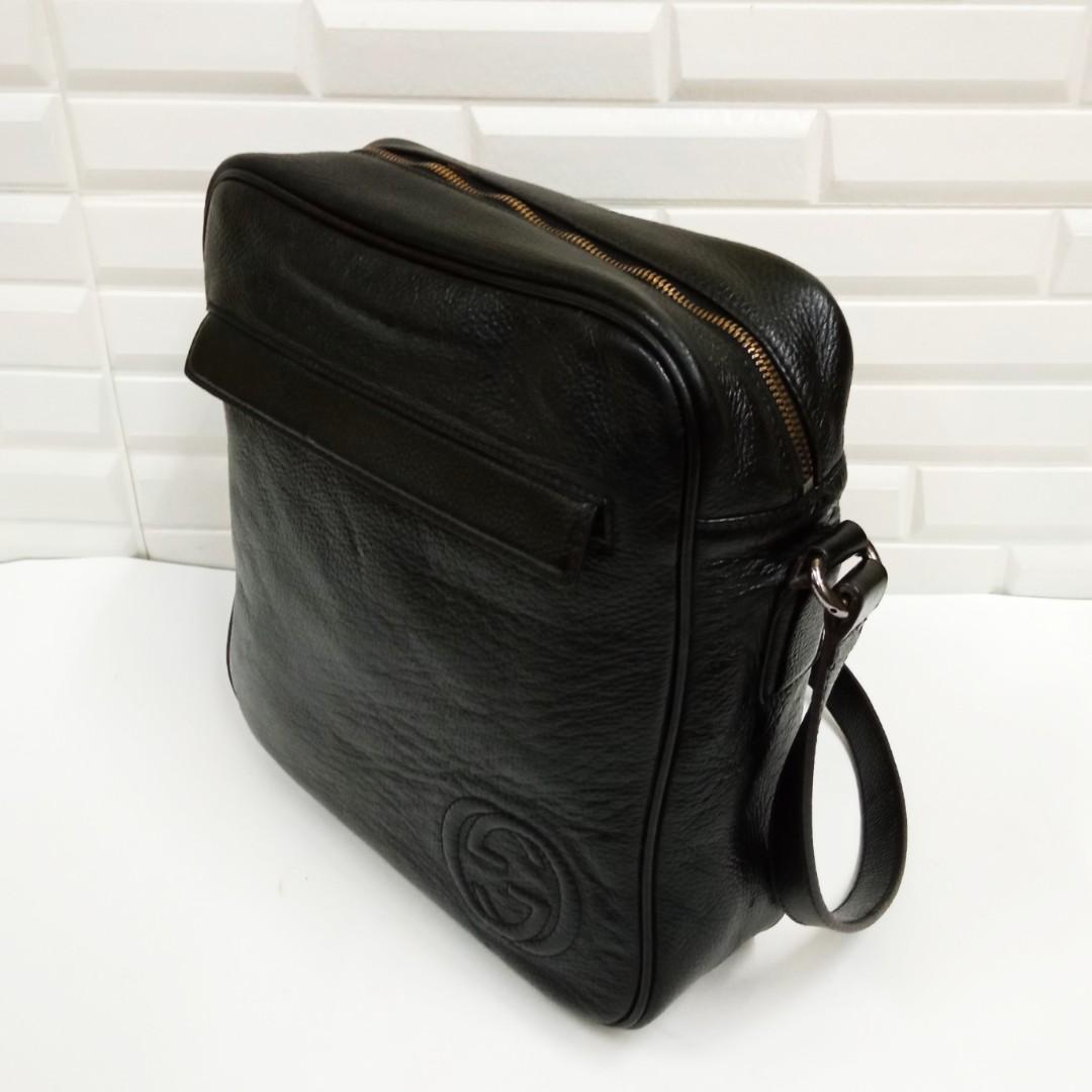 Gucci pebbled calfskin medium 2025 soho