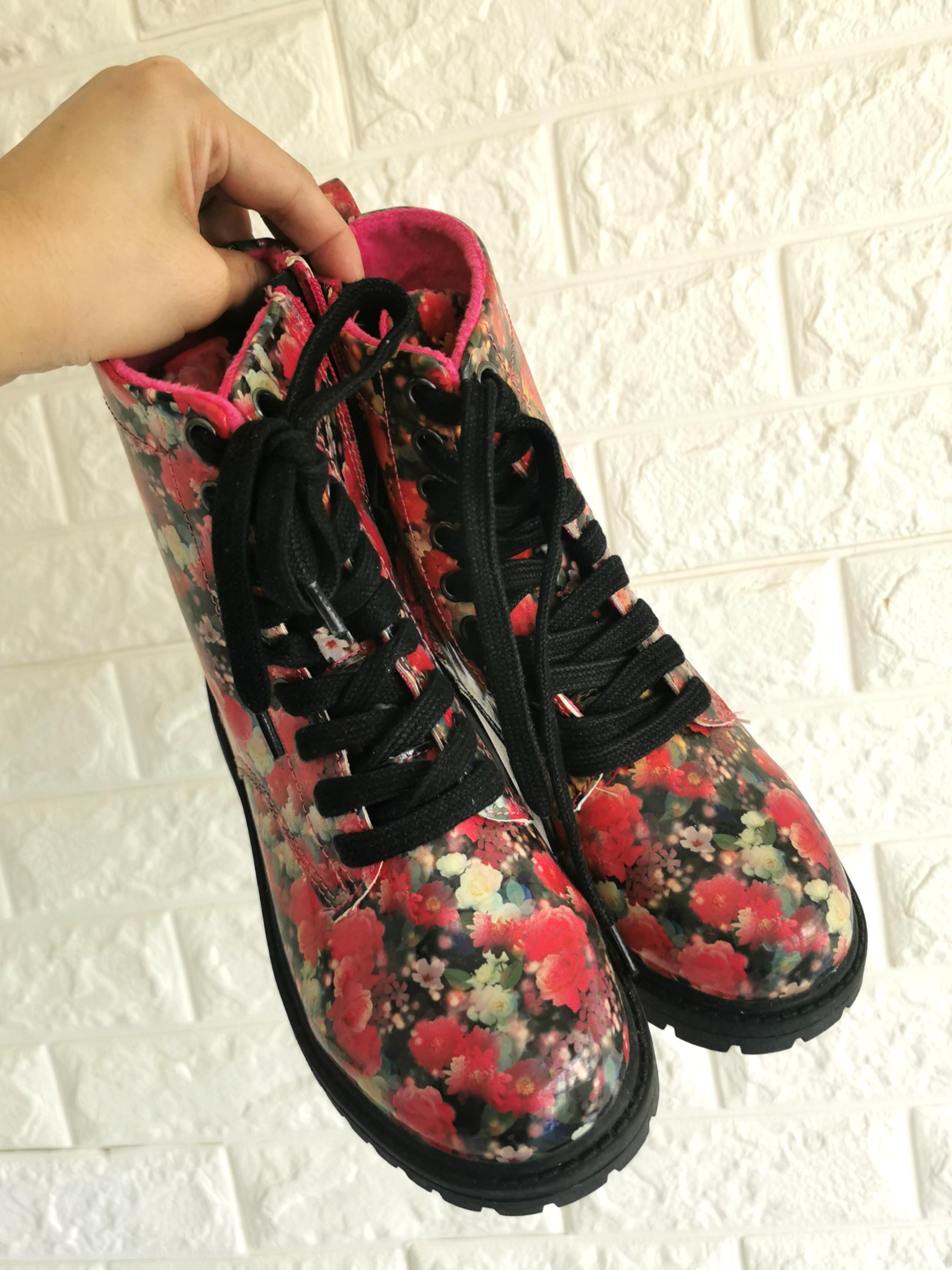 H M pink floral girls boots Babies Kids Babies Kids Fashion