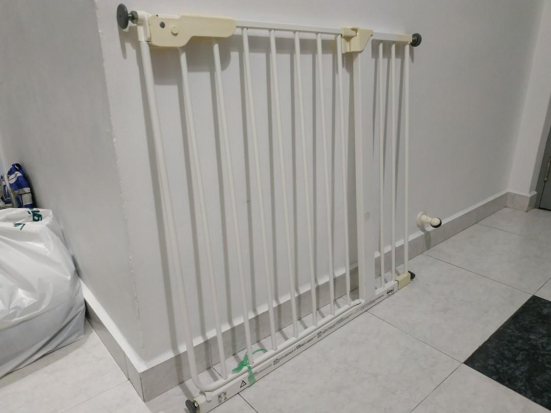 Ikea Safety Gate, Babies & Kids, Baby Nursery & Kids Furniture, Bed