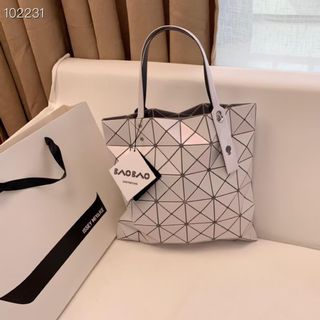 （分類：）位於 。 由 ateam.mall 提交（商品編號 1075435946，圖片 1）。簡介： 。