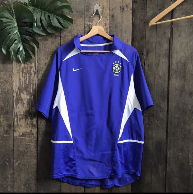 Jersey Away Nike Brazil 2002, Men's Fashion, Tops & Sets, Tshirts & Polo  Shirts on Carousell