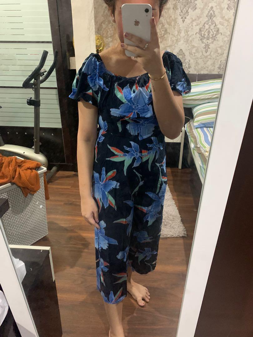 Jumpsuit baju pantai, Fesyen Wanita, Pakaian Wanita, Jumpsuits