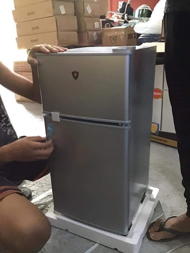Kaisa Villa Personal Mini Refrigerator 48L, TV & Home Appliances ...