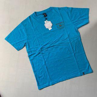 Kaos tshirt rown division blue size S new baru BNWT