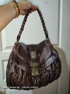 (Category: ) located in . Submitted by Handbags_90 (Listing ID 1075424424, Image 1). Description: .