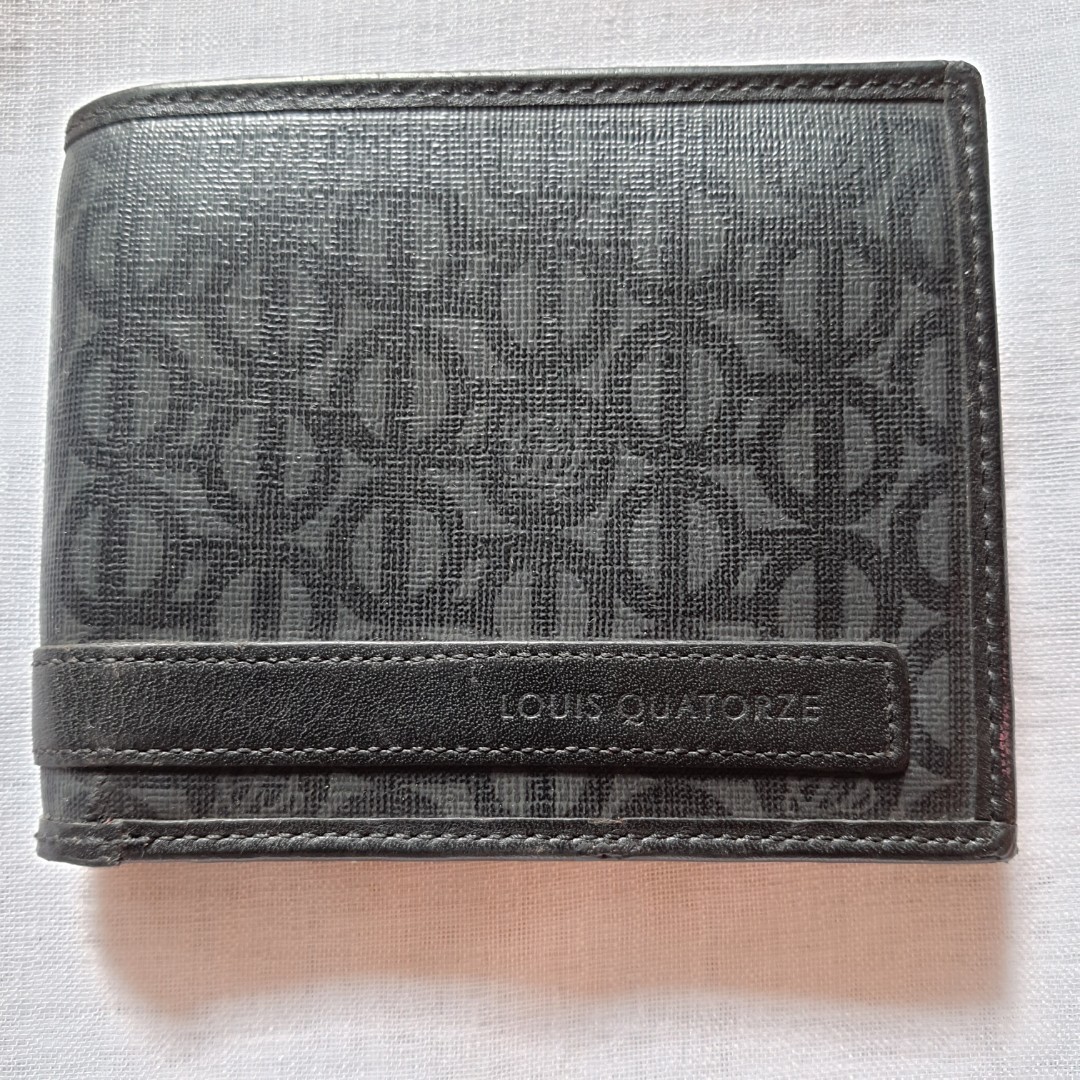 Preloved Louis Quatorze Card Wallet, Men's Fashion, Watches