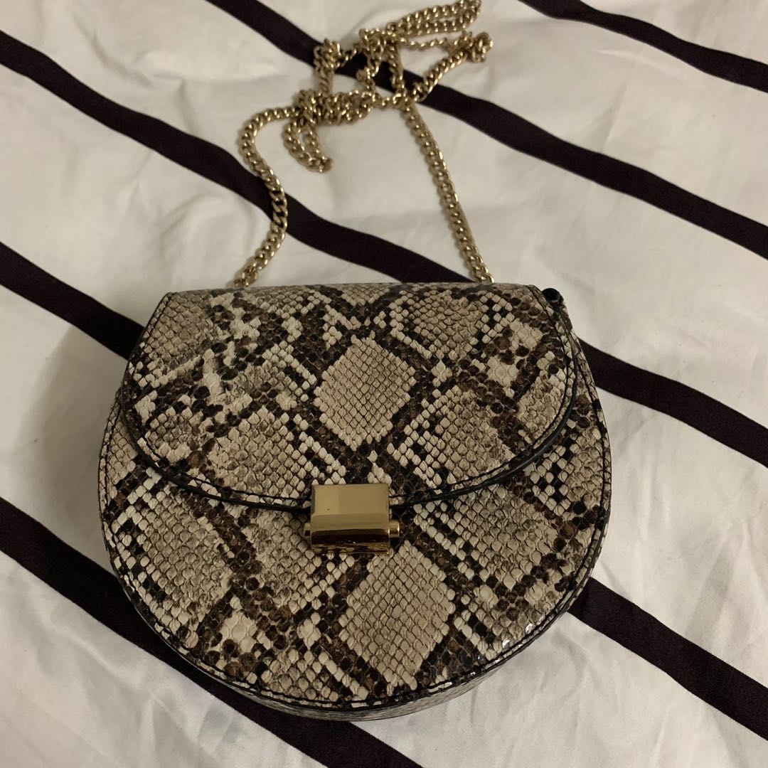 Mango store snake bag
