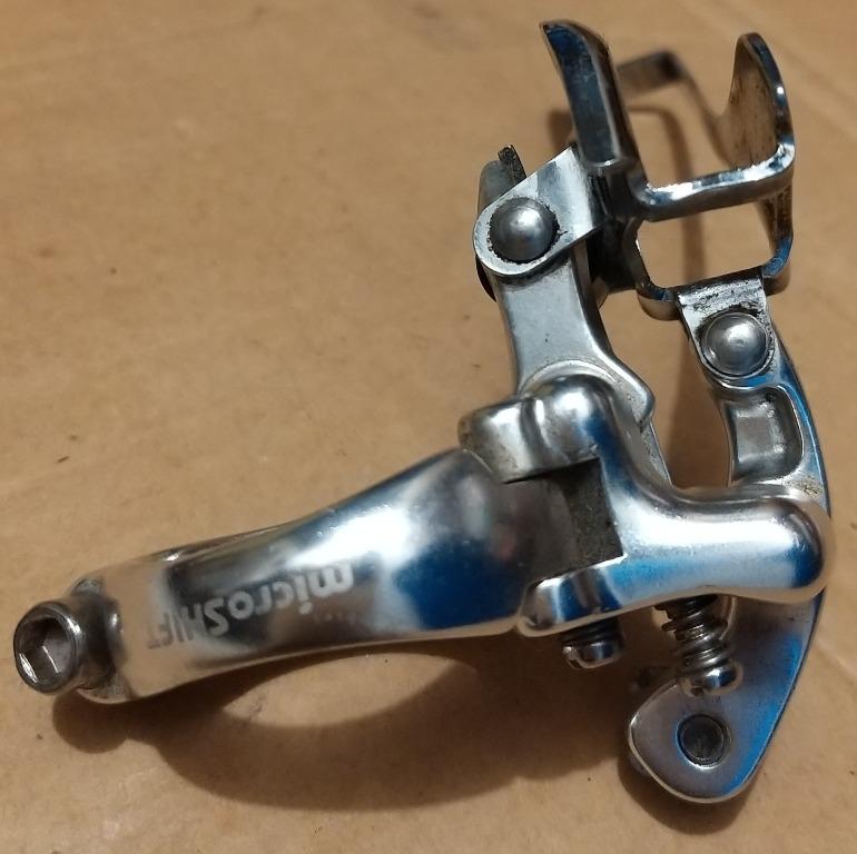 microshift front de (Category: Parts & Accessories) located in Singapore. Submitted by kuthbuddeen (Listing ID 1075272002, Image 3). Description: selling a microshift front mechanical/derailluer. bottom pull. 31.8 mm clamp dia for double chainring crank flat handlbebar mount 10 - 16 t capacity if interested, pls feel free to contact me. cheers, Deen.