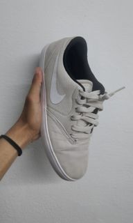 (Category: ) located in . Submitted by thekicks (Listing ID 1075358197, Image 1). Description: .