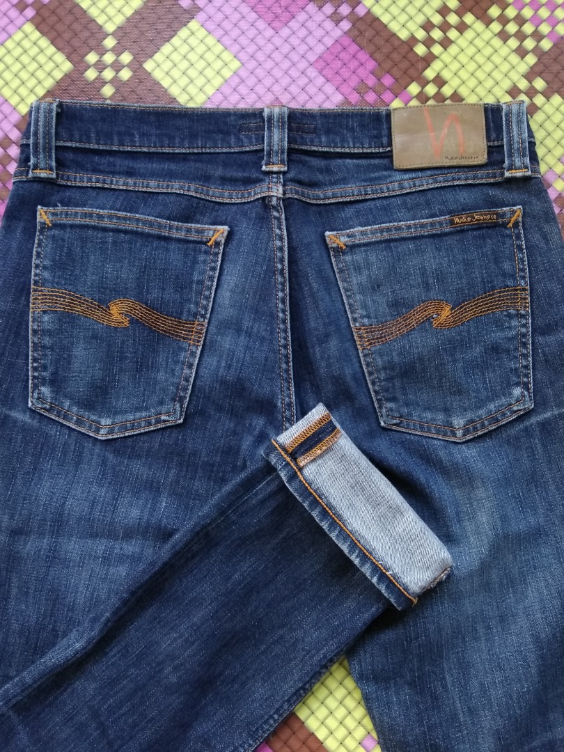 Nudie jeans second Fesyen Pria Pakaian Bawahan di Carousell