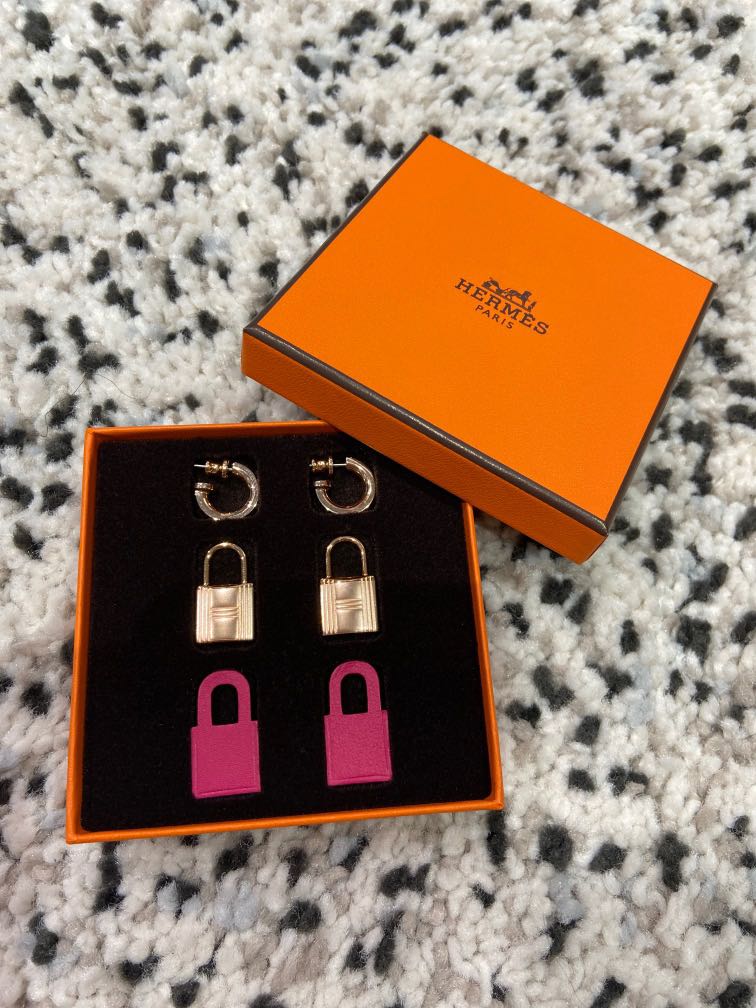Hermes top kelly earrings