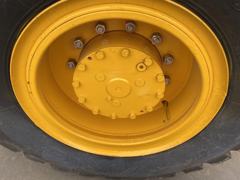 Payloader 2cbm Agrimac 636 (Category: Construction Tools & Equipment) located in Cabiao. Submitted by agrimac (Listing ID 1075397965, Image 3). Description: Call 09173267335.
