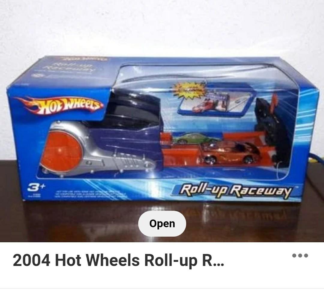 📢Prelove Hot Wheels Roll-up Raceway, Hobbies & Toys, Toys & Games on  Carousell