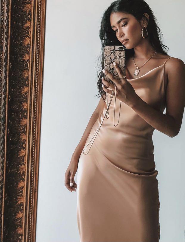 Betta vanore maxi dress champagne sales