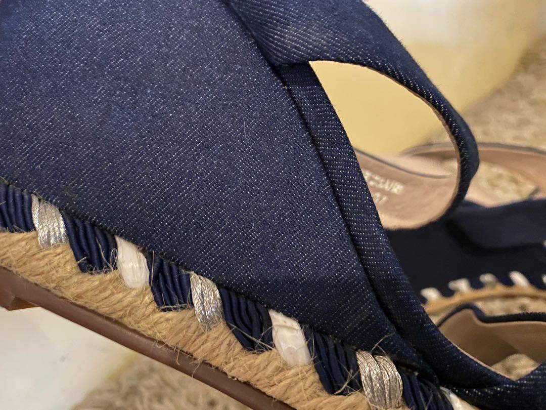 Rush sale! Katie judith (Category: Flats & Sandals) located in Quezon City. Submitted by ec_rummage (Listing ID 1075332000, Image 3). Description: Katie judith denim wedge Never been used ( storage) Size 7 Flaw: needs cleaning only Plus SF .