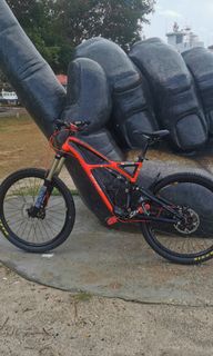 (Category: ) located in . Submitted by mansor760 (Listing ID 1075290637, Image 1). Description: .