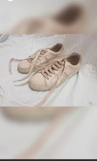 (Kategori: ) berada di . Dikirim oleh thriftinating (ID iklan 1075382628, Gambar 1). Deskripsi: .
