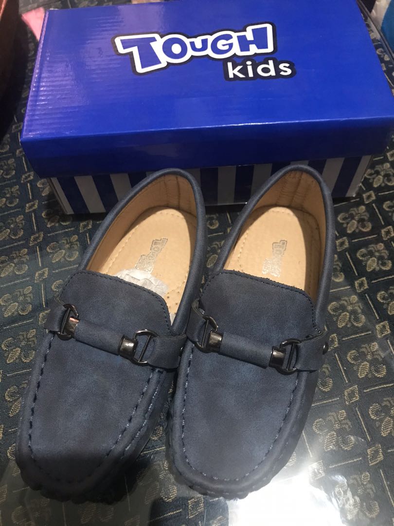 Tough kids shoes shop